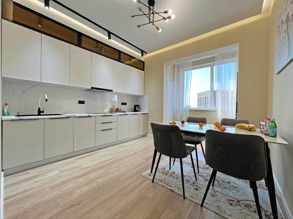 Стильные апартаменты с видом и дизайнерским ремонтом