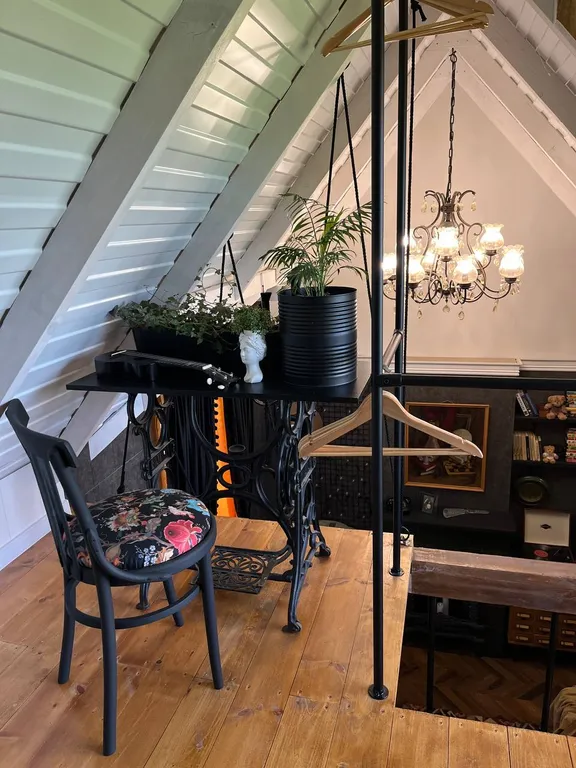 Коттедж Домик Есенина — Калининград