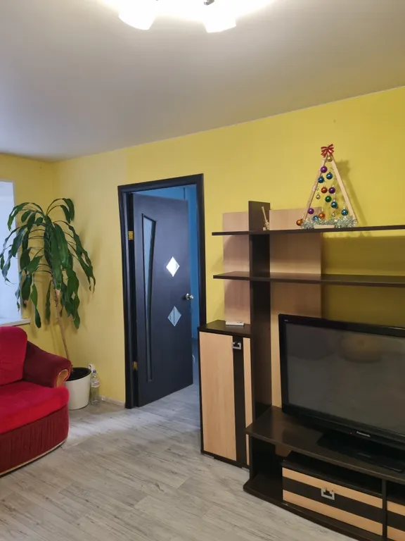 Уютная двухкомнатная квартира в хорошем районе