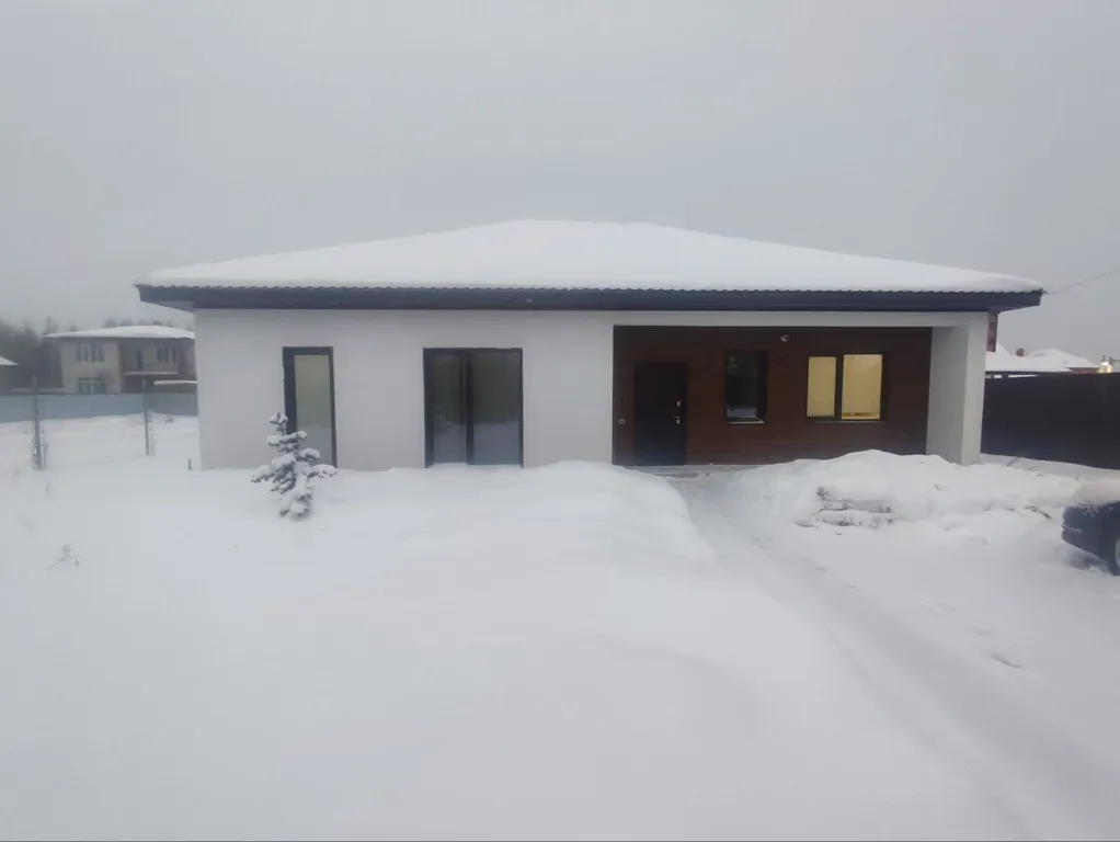 Коттедж Просторный дом — Лобня