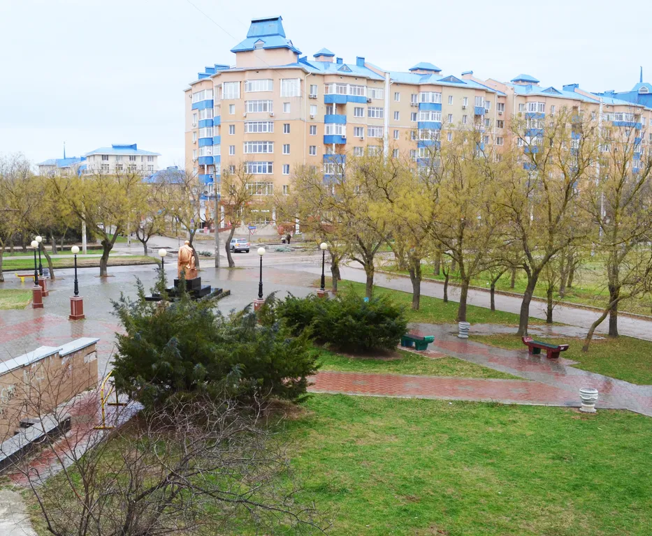 Квартира 2-комнатная Квартира — Евпатория