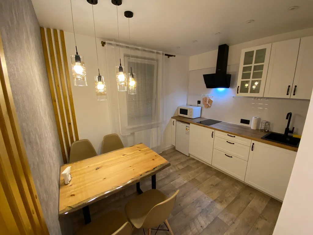 Та самая, уютная квартира с дизайнерским ремонтом недалеко от вокзала — аренда посуточно в Петрозаводск