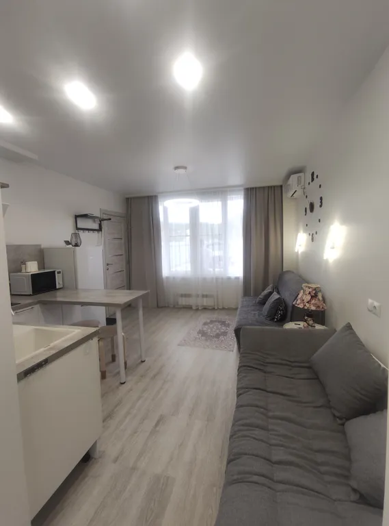 Студия Белый дом у моря