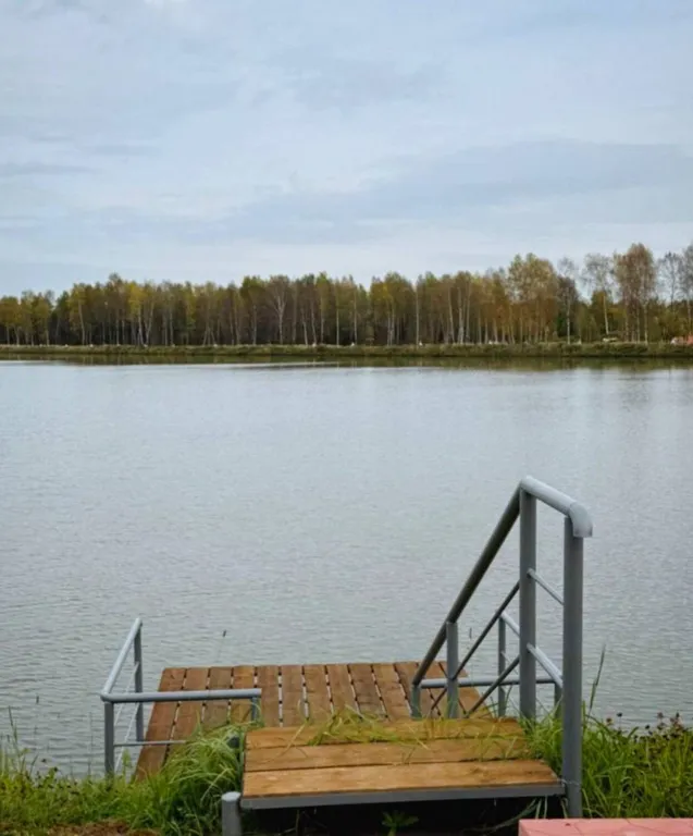 Коттедж Уютный экодом в лесу на берегу озера с рыбалкой — Кушелово