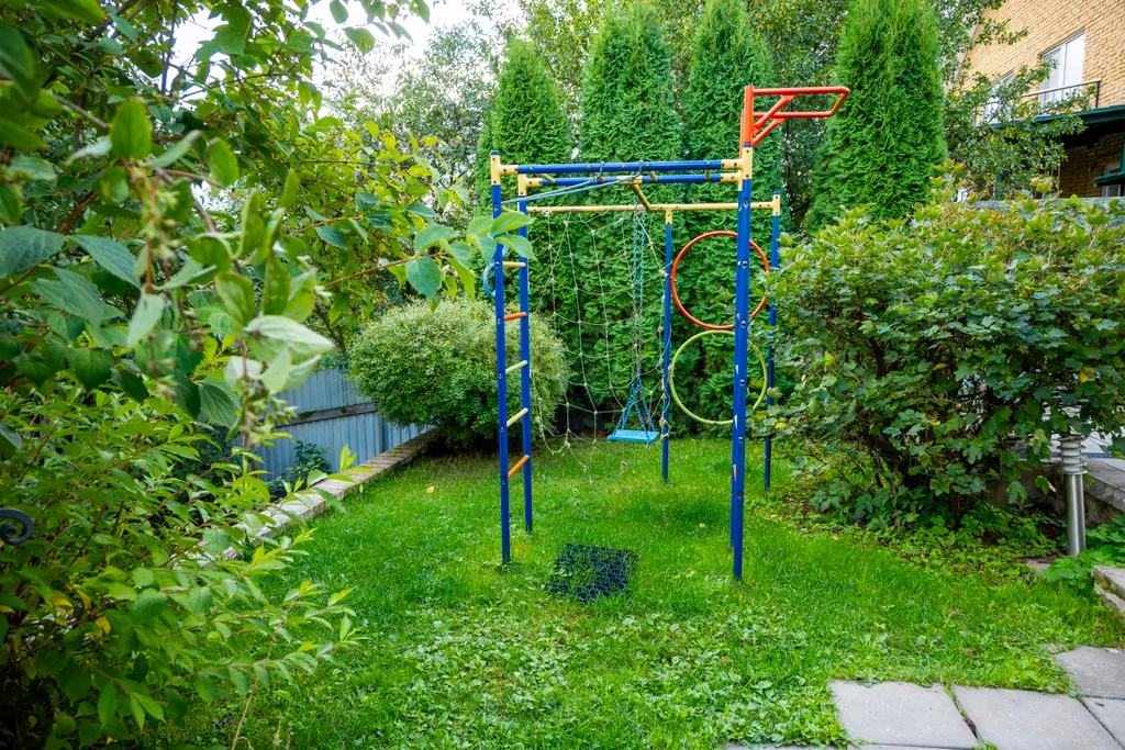 Коттедж на первой береговой линии с шикарным панорамным видом на озеро