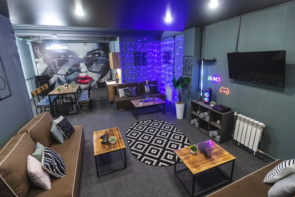 Квартира в стиле Лофт для вечеринки с караоке и x-box