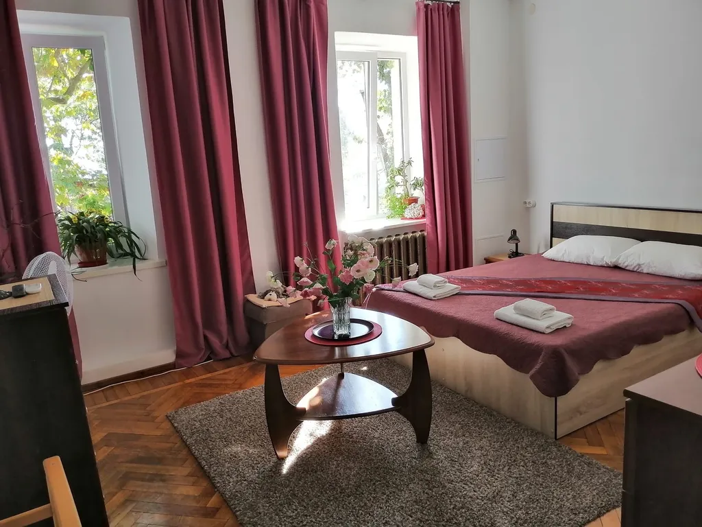 Квартира Двухкомнатный 4-местный №5 — аренда посуточно в Ливадия