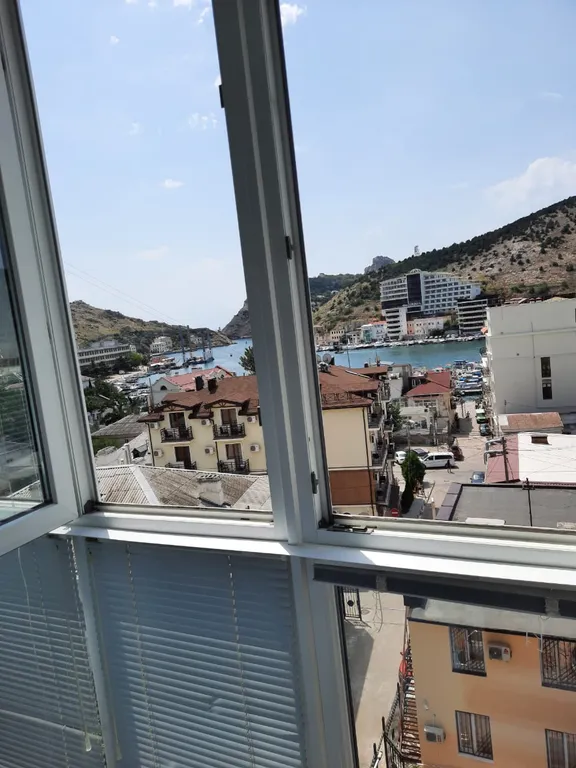 Квартира с видом на бухту