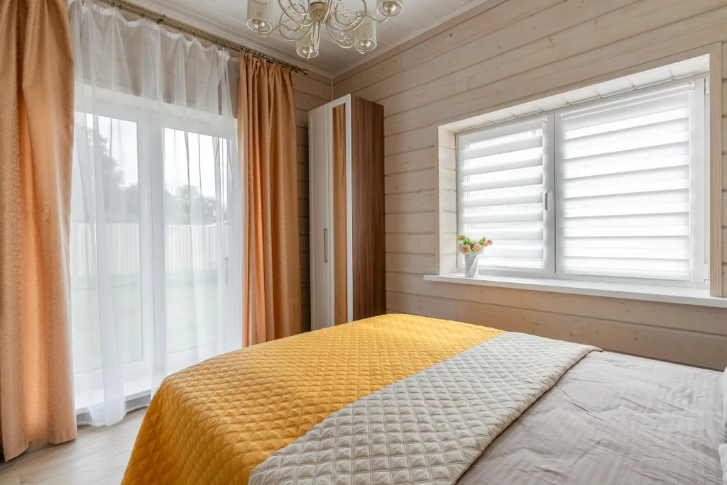 Уютный новый коттедж у озера