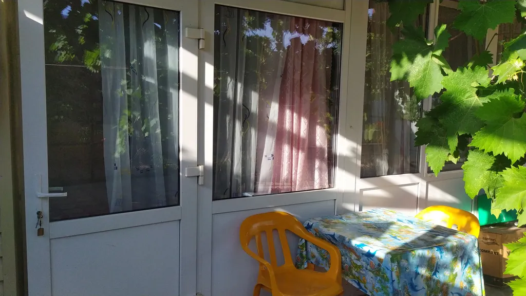 Квартира Уютная комната для семьи из четырёх человек — аренда посуточно в Должанская