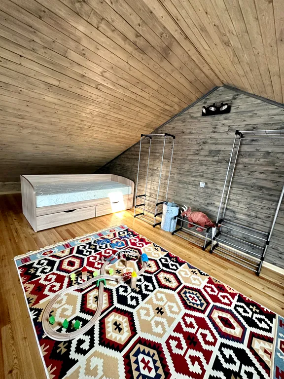 Роскошный коттедж на берегу