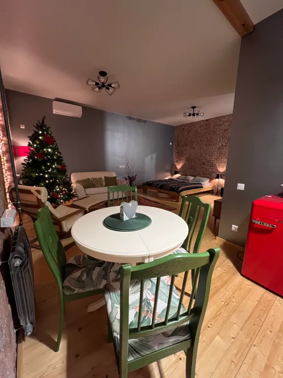 Квартира - студия в центре — аренда посуточно в Петрозаводск