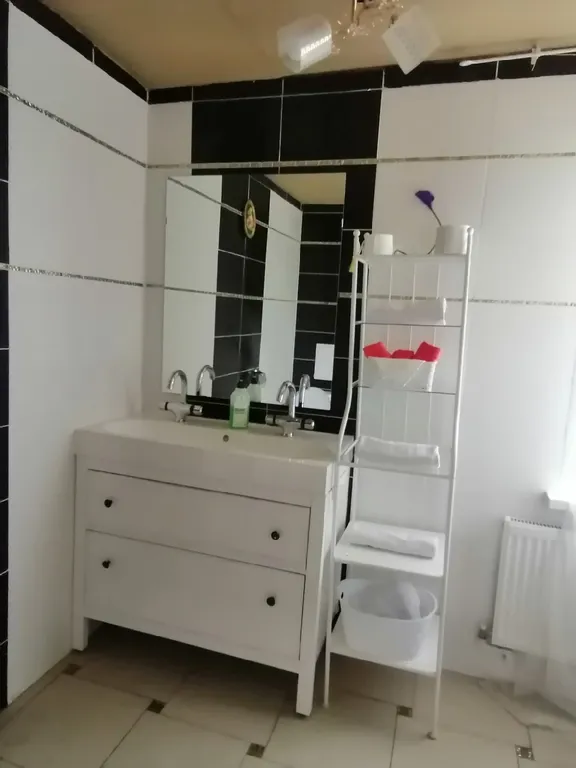 Коттедж в черте города