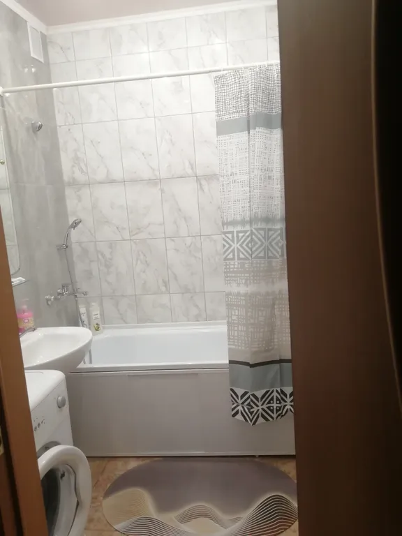 Двушка на набережной