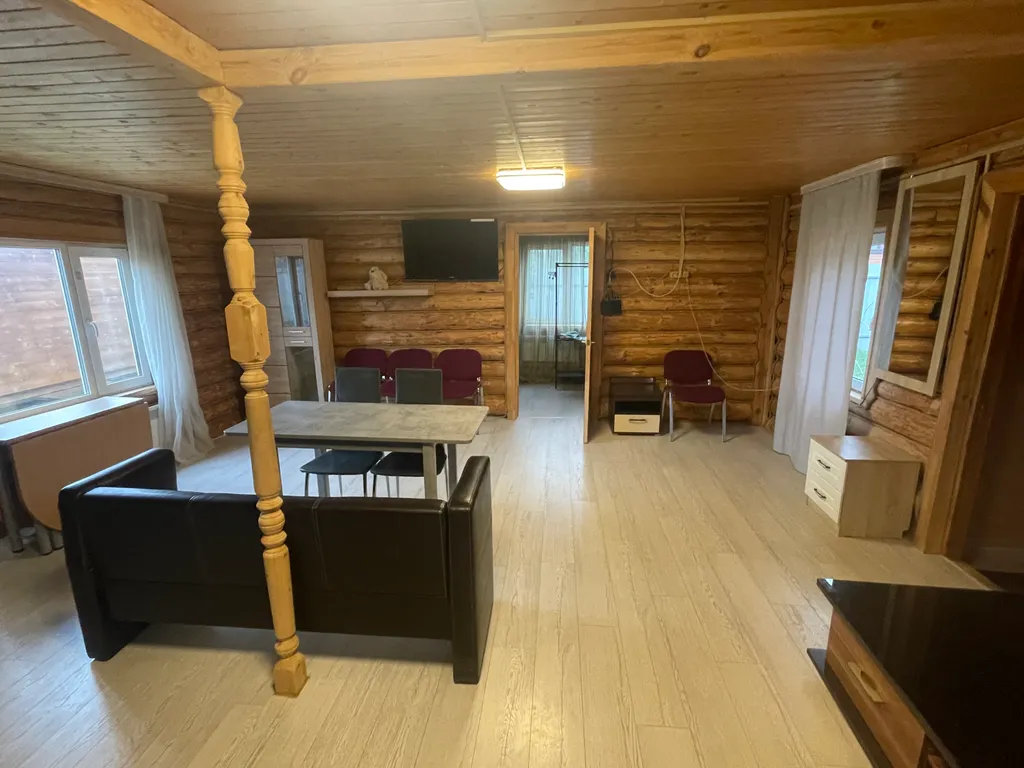 Уютный дом в тихом красивом месте