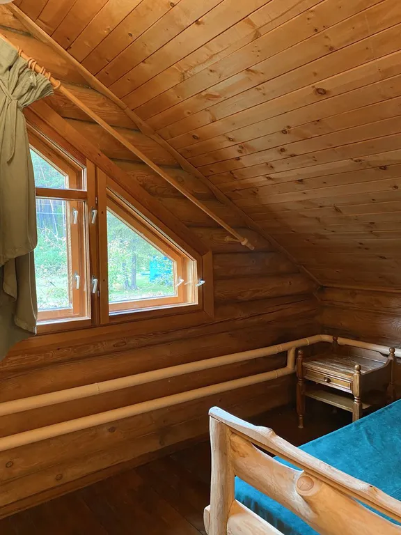 С видом на лес, душ и туалет рядом