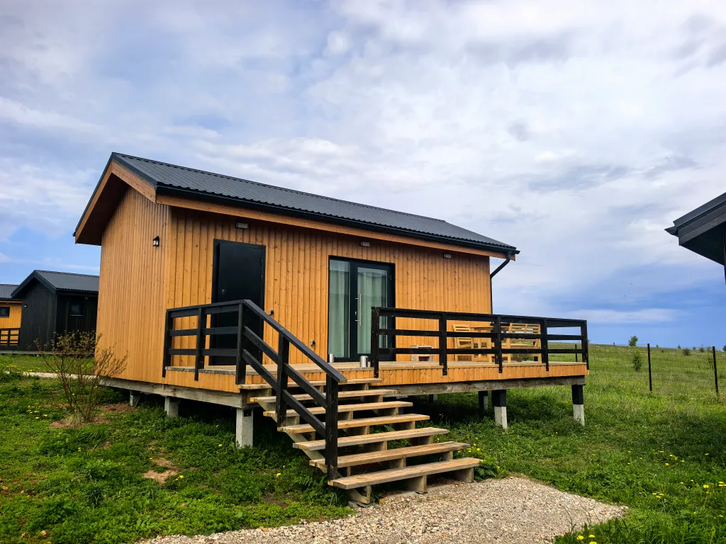 Коттедж Двухместный дом с террасой — аренда посуточно в Ретлё