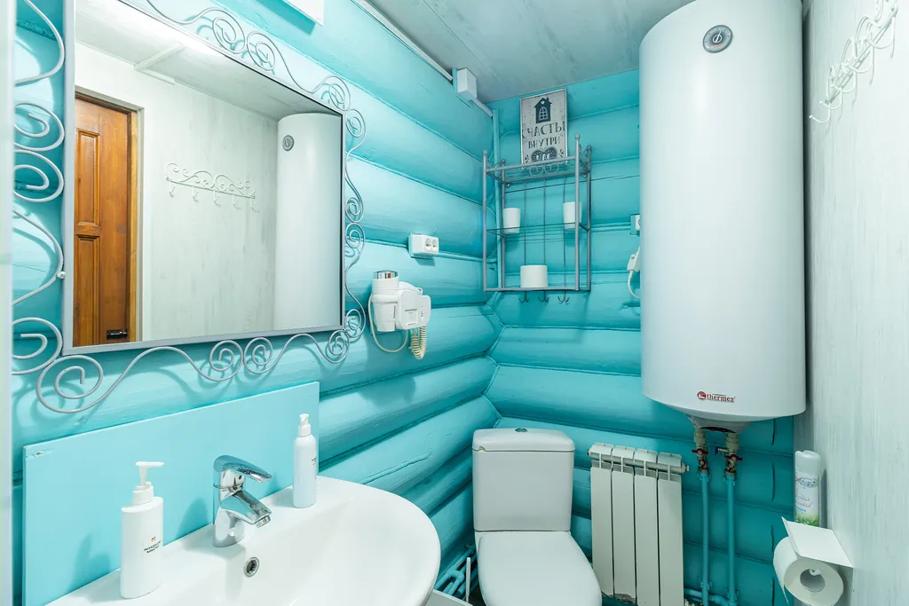 Дом с беседкой с видом на Волгу