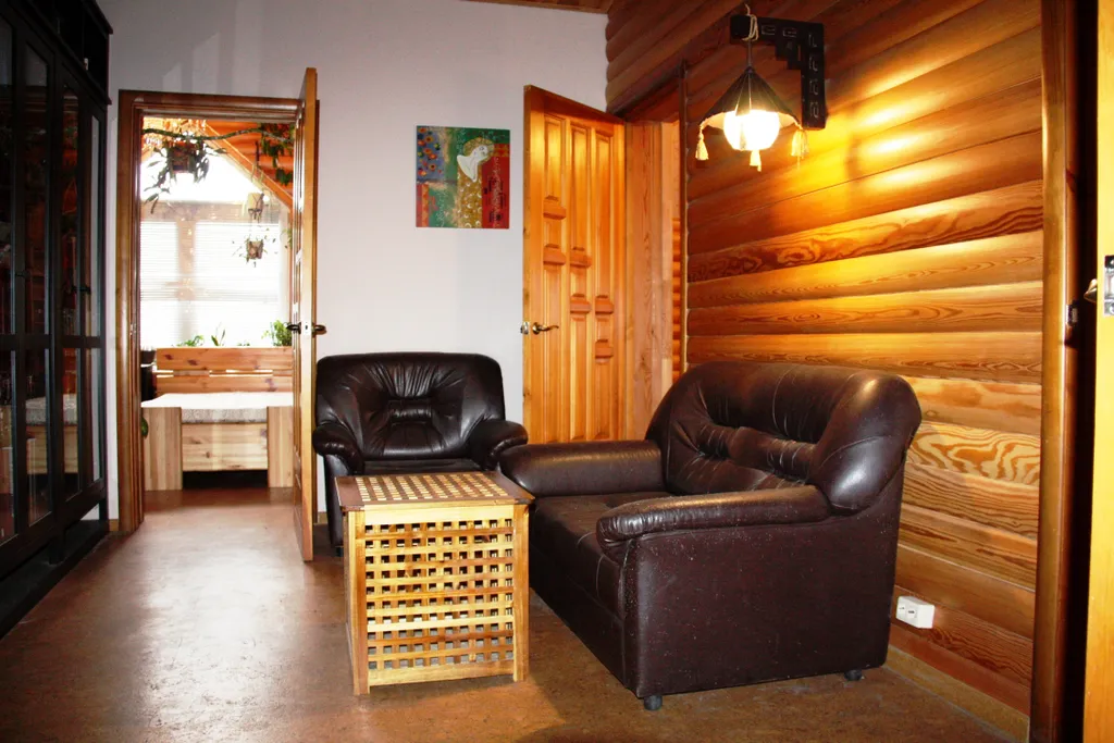 Уютный дом с печью возле реки