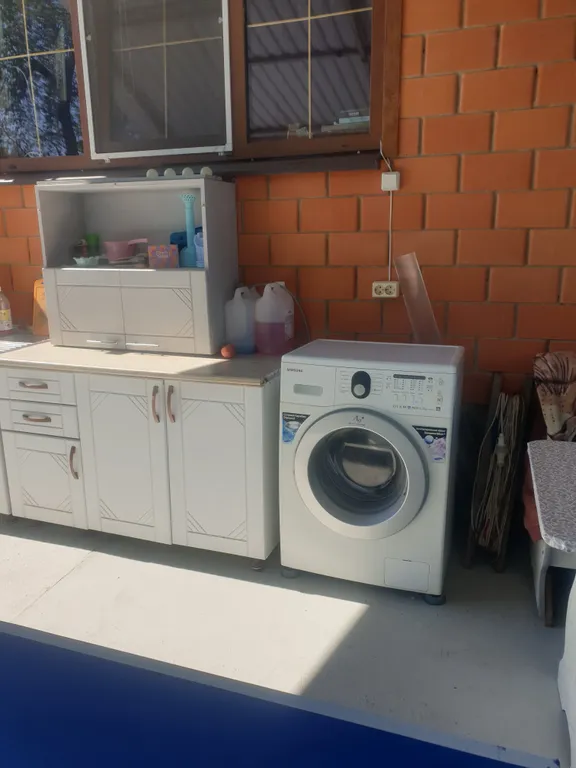 Второй этаж с отдельным входом