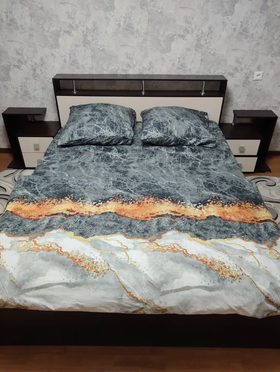 Уютная двухкомнатная квартира в центре города — аренда посуточно в Новочеркасск