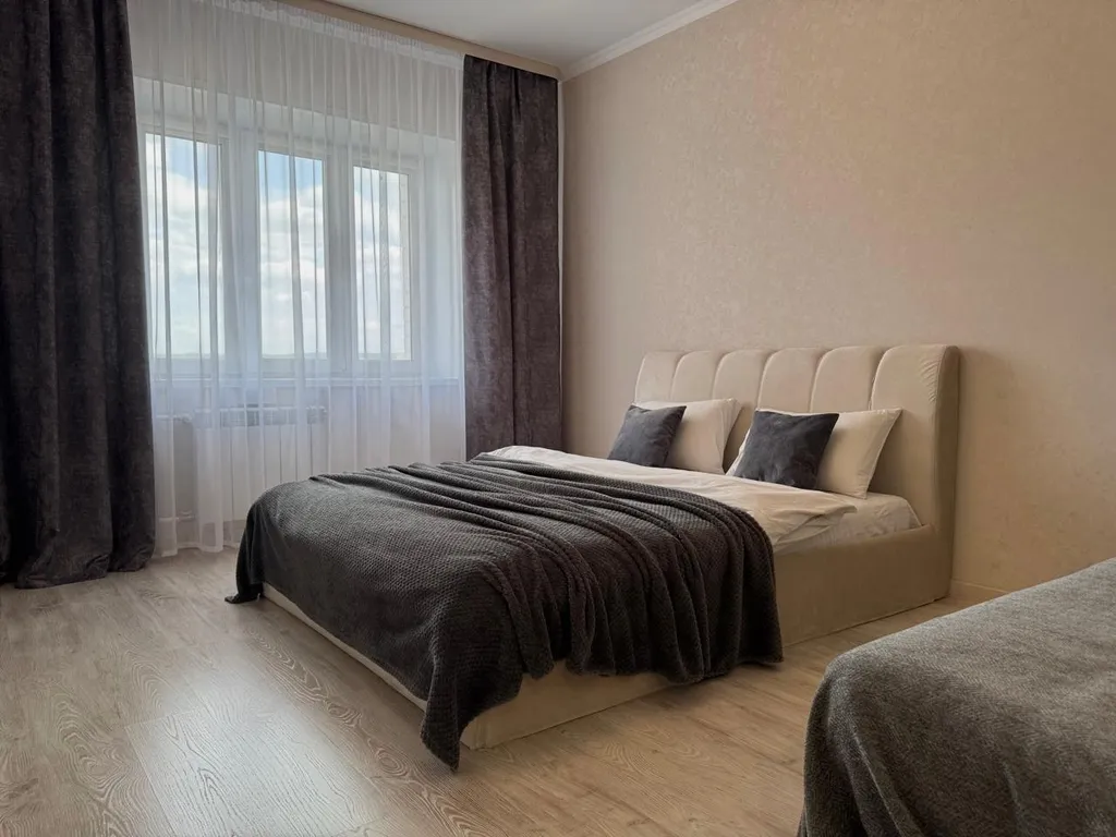 Квартира Апартаменты Аврора ул. Широко Холодная 6, закрытая парковка — аренда посуточно в Орёл