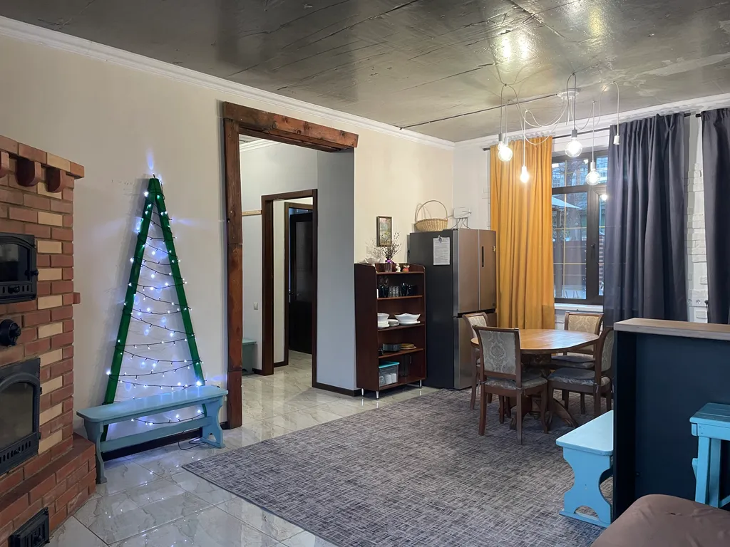 Дом с красивым видом на Ангару