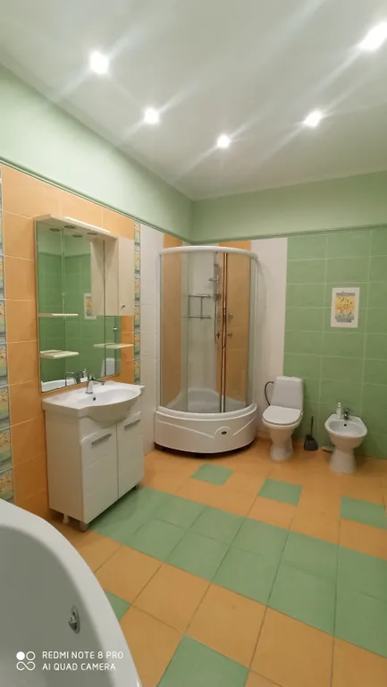 Квартира у озера