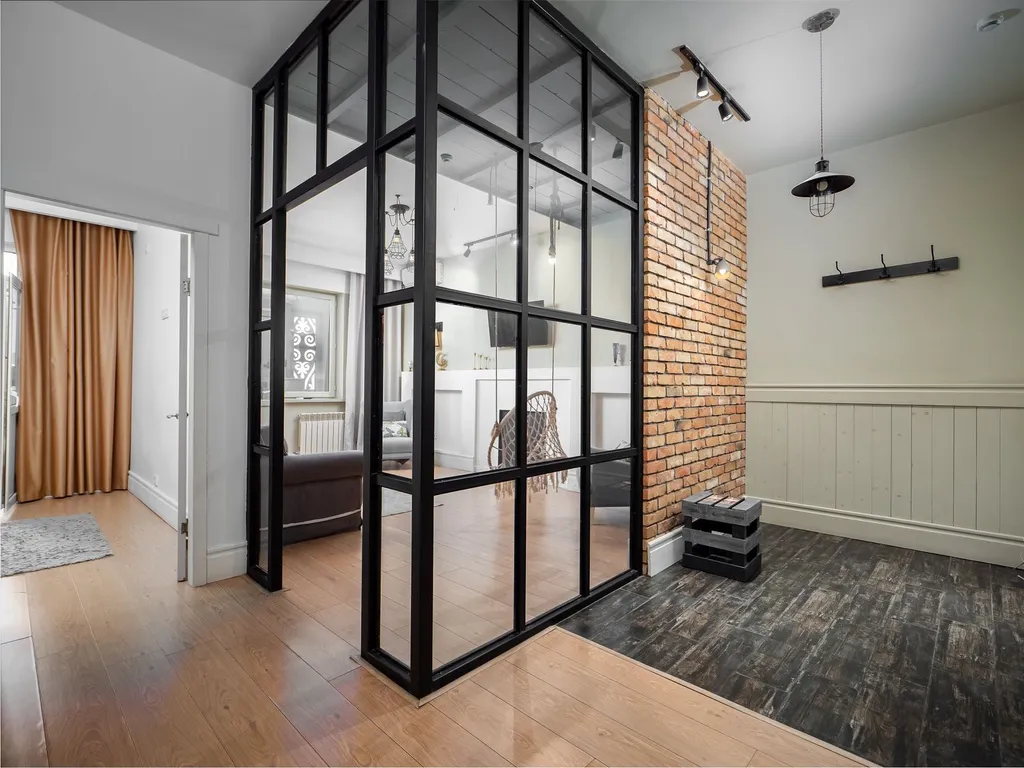 Дизайнерская квартира в стиле loft c панорамным видом