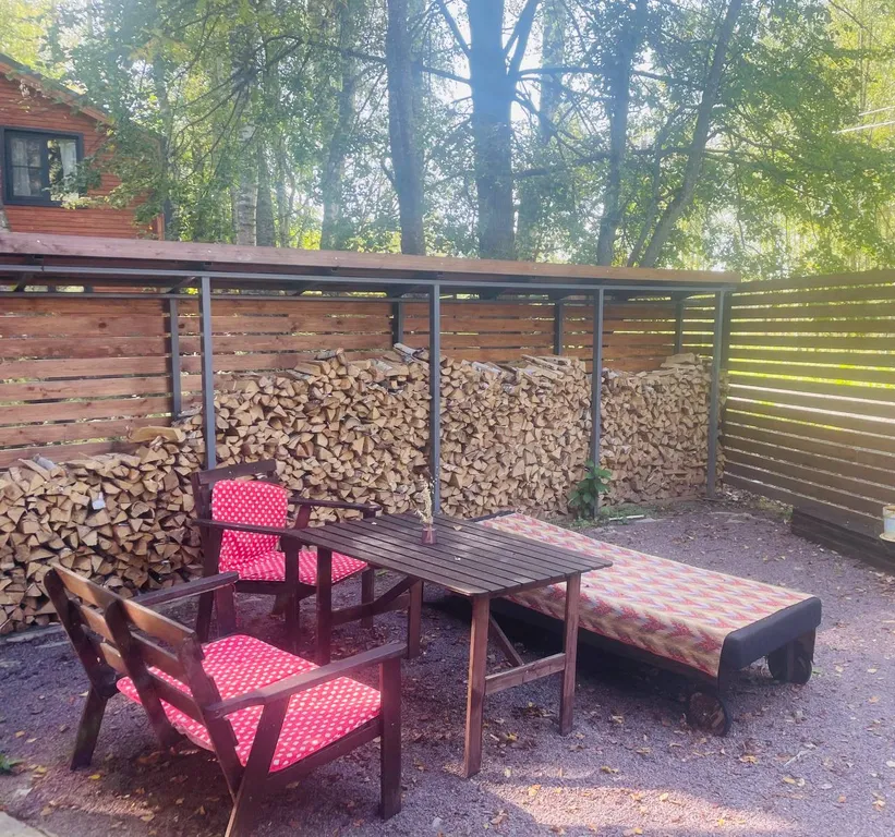 Загородный дом на берегу Рузы