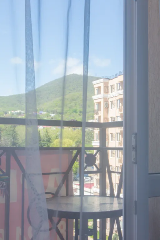 Уютная квартира студия с балконом