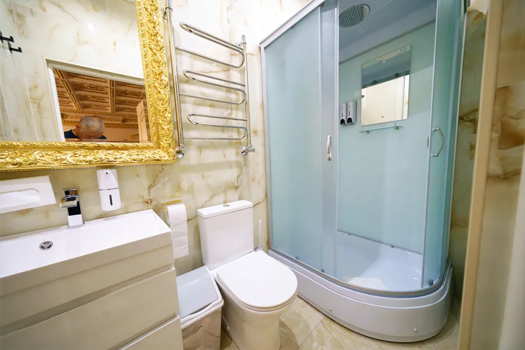 Коттедж с бассейном и сауной