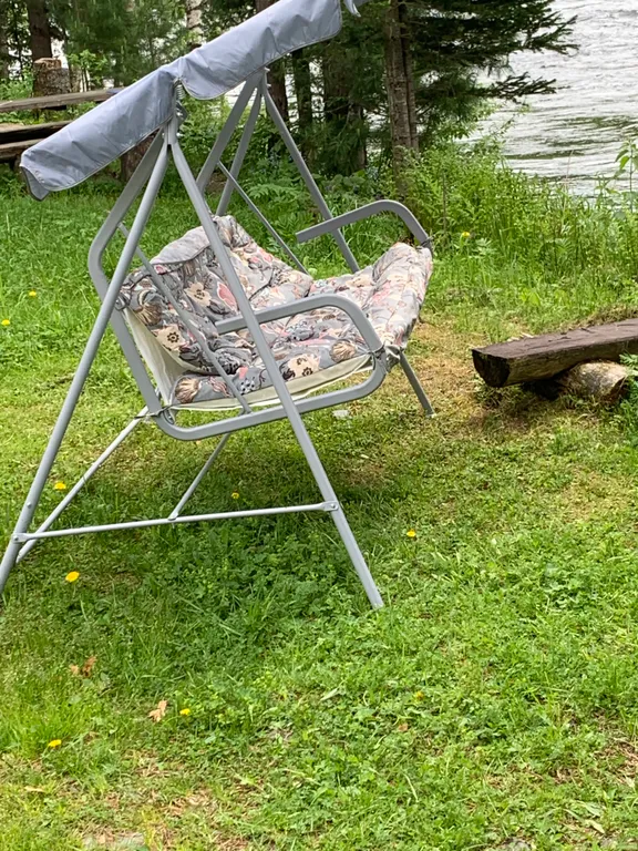 Коттедж на берегу реки