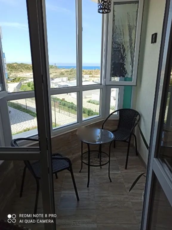 Видовые апартаменты на берегу моря с видом на море с бассейном