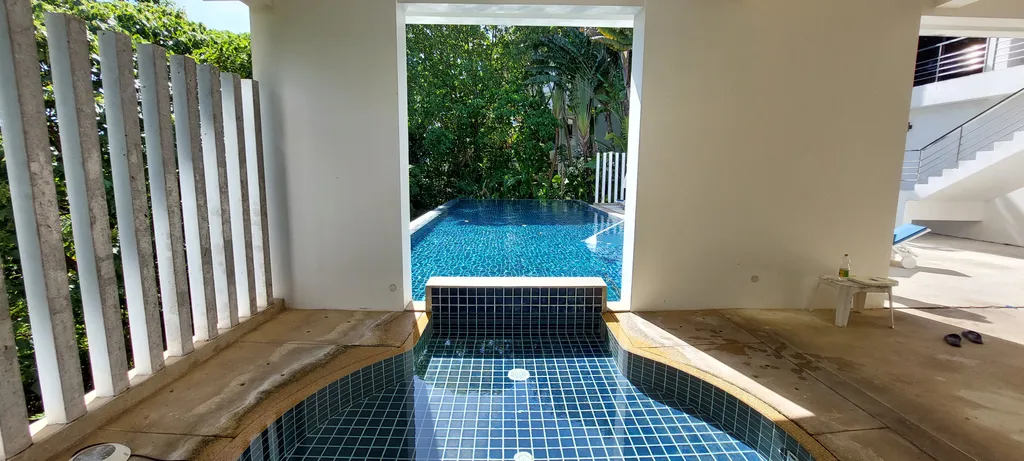 Семейные апартаменты Veloche на Кароне