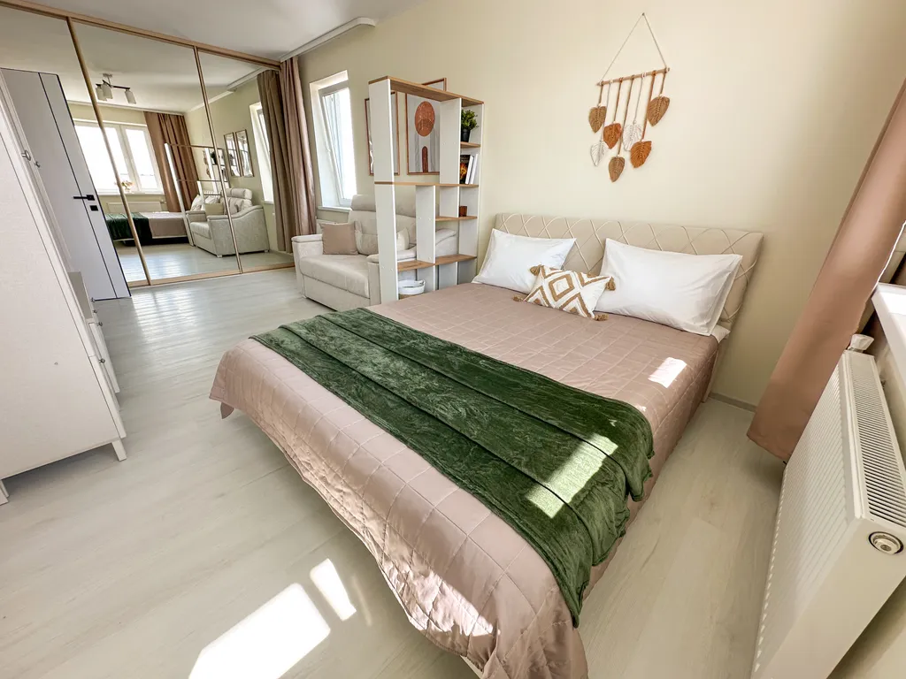 Светлая квартира в ЖК Армас с шикарным видом на город