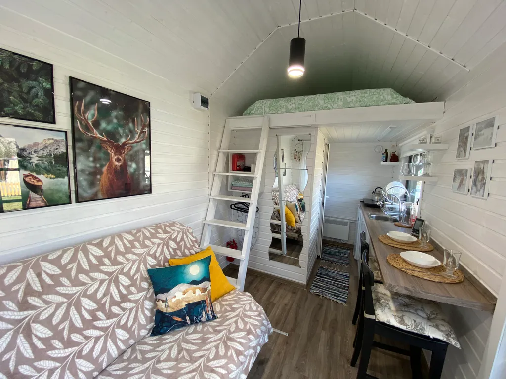 Shuya Tiny House
