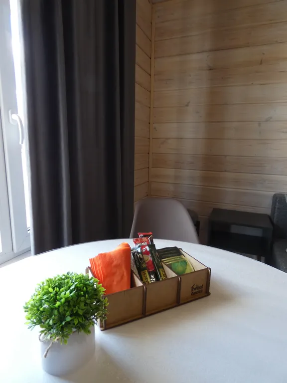 Уютный четырёхместный Домик с двуспальной кроватью