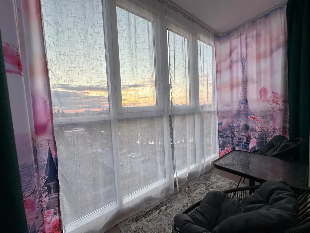 Квартира в ЖК Париж в центре города