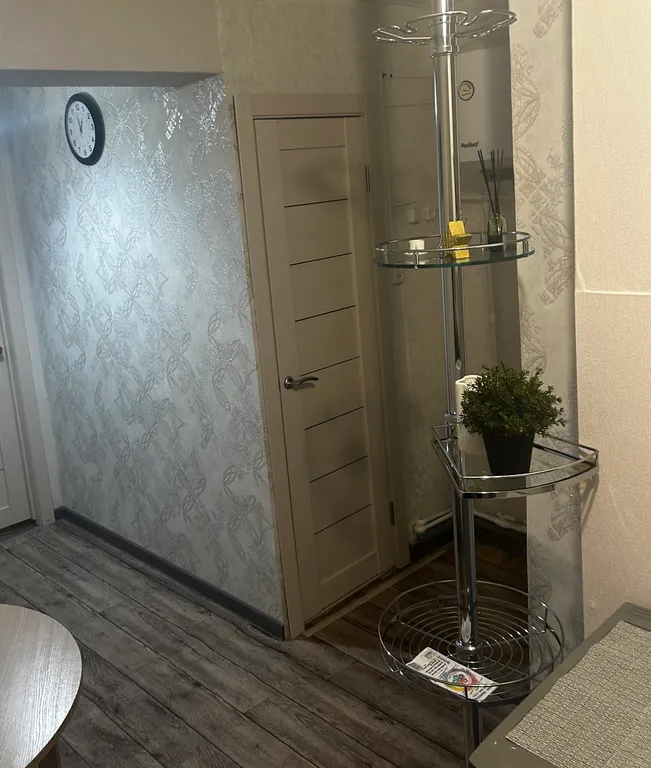 Уютная квартира со свежим ремонтом прямо на въезде в город