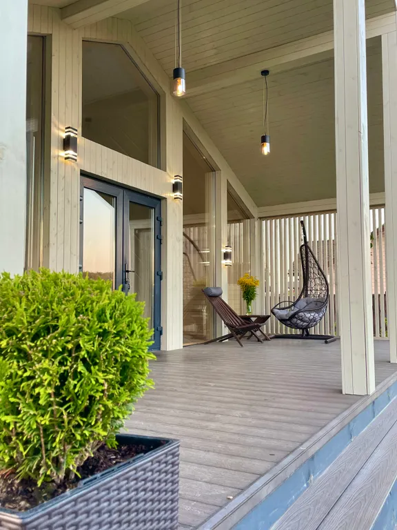 Дом с сауной в посёлке бизнес-класса