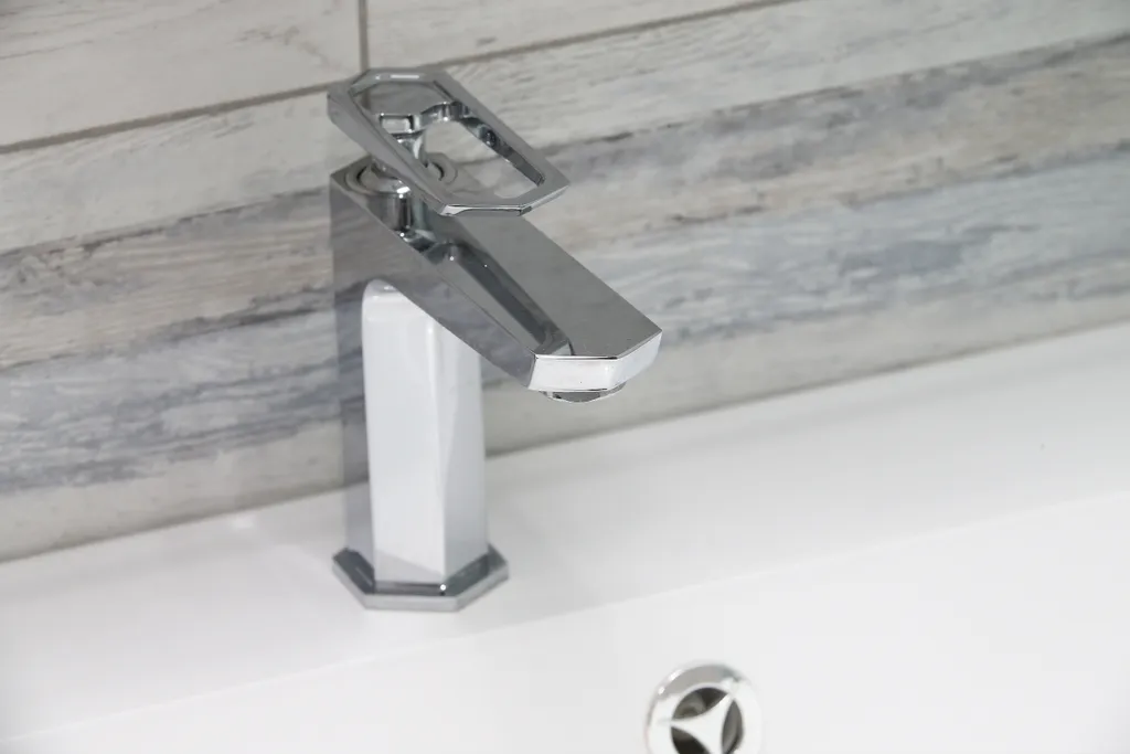 Апартамент в новом доме у метро Заречная в 20 минутах от центра