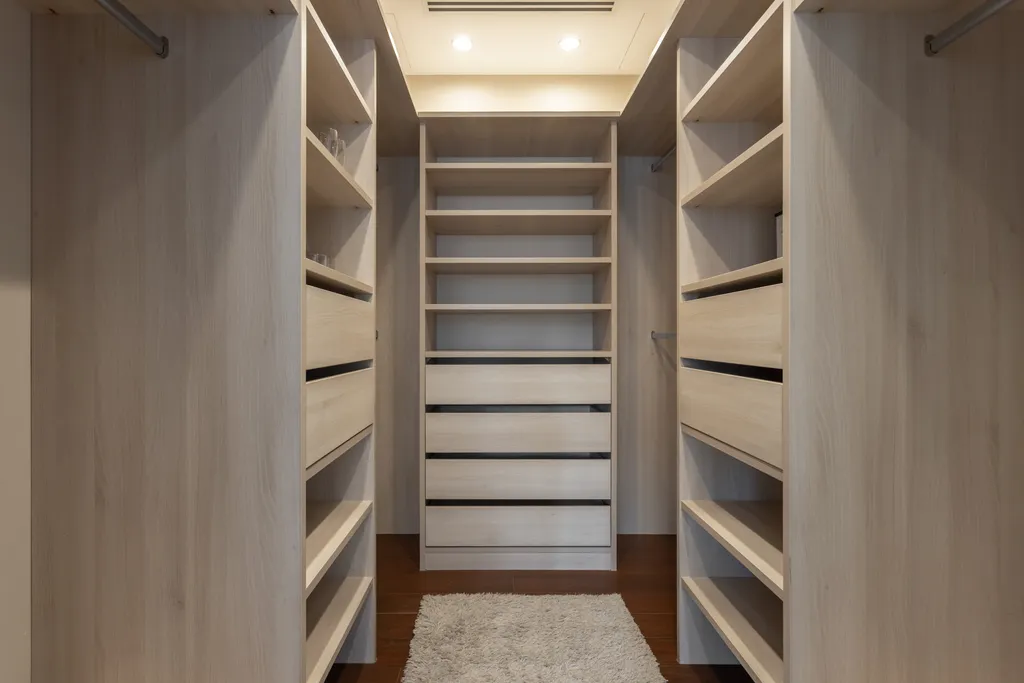 Roomley BathView Apartment