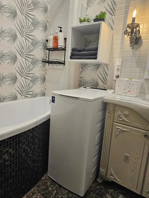 Студия рядом с метро в которой есть всё)