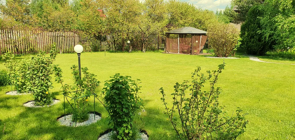 Дом Зелёный дворик