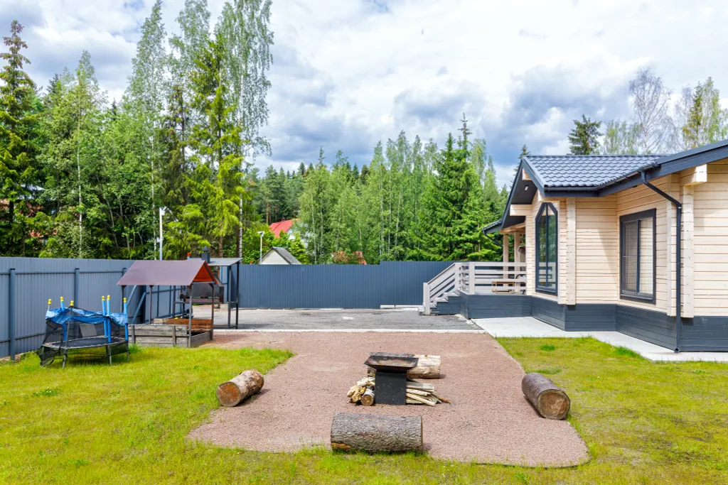 Коттедж Коттедж с 3 спальнями рядом с Охта парком — Сярьги