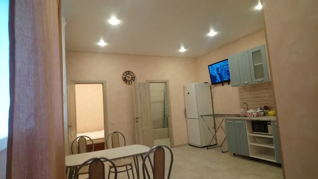 Апартаменты типа евродвушки, недалеко от ЖДВ, улица Воскресенская - Тимме