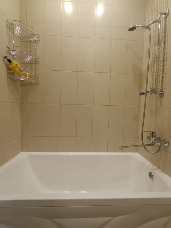 Видовая евротрешка у Мамаева Кургана в центре