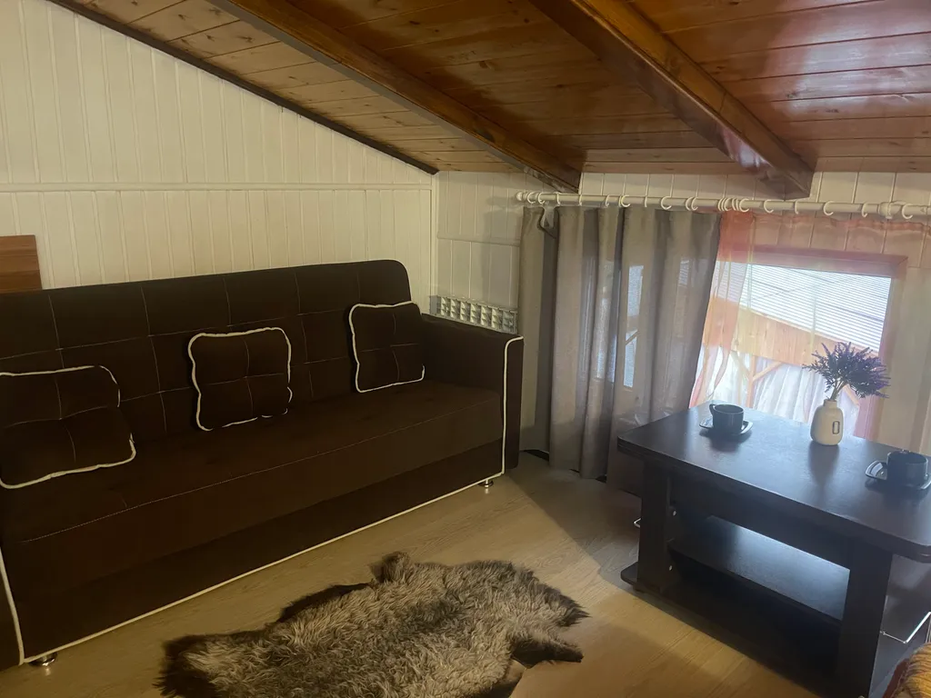 4-комнатный Дом