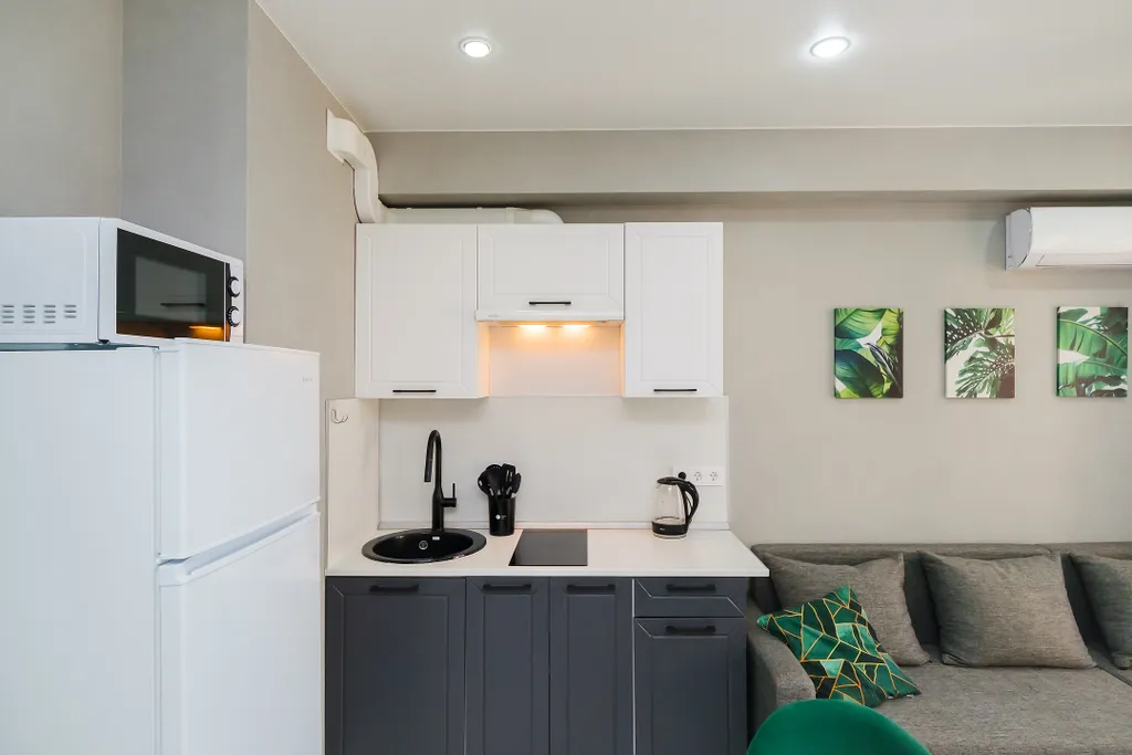 Евродвушка, балкон, вид на море